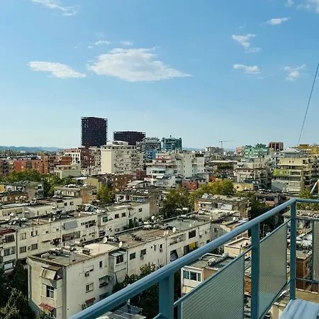 Urban Serenity Skyline Premium - Blloku شقة *