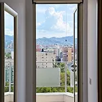Appartamento Urban Serenity Skyline Premium - Blloku Tirana