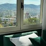 Appartamento Urban Serenity Skyline Premium - Blloku Tirana