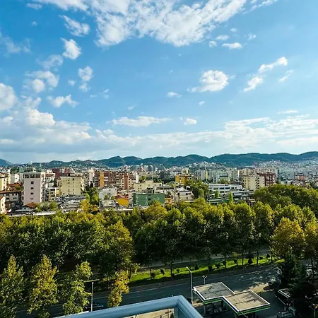Appartamento Urban Serenity Skyline Premium - Blloku Tirana