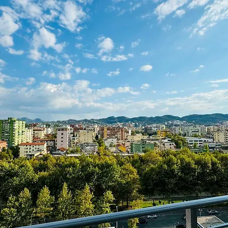 Urban Serenity Skyline Premium - Blloku Tirana