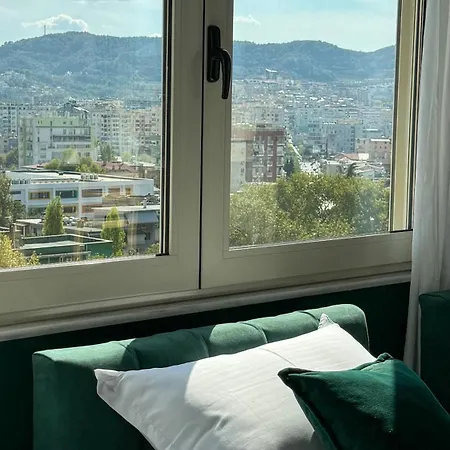 Apartmán Urban Serenity Skyline Premium - Blloku Tirana