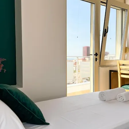 Urban Serenity Skyline Premium - Blloku Apartmán Tirana