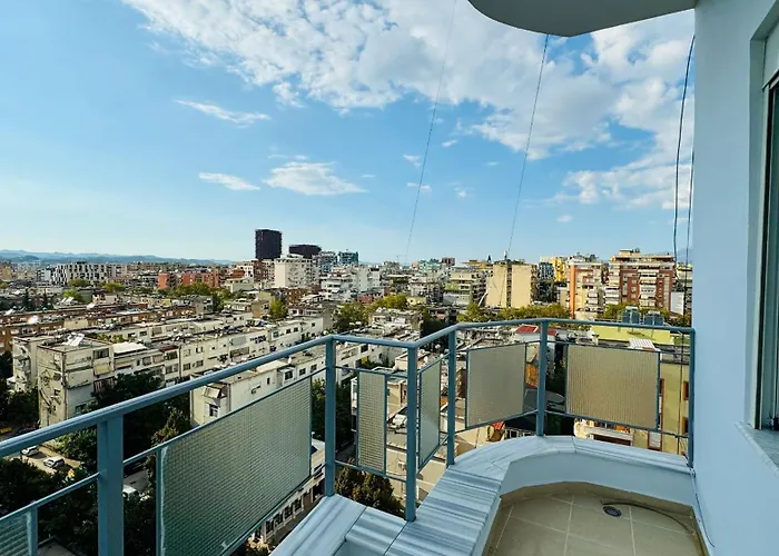 Lägenhet Urban Serenity Skyline Premium - Blloku