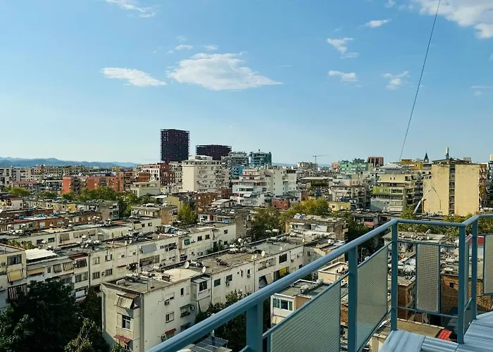 Urban Serenity Skyline Premium - Blloku Appartamento *