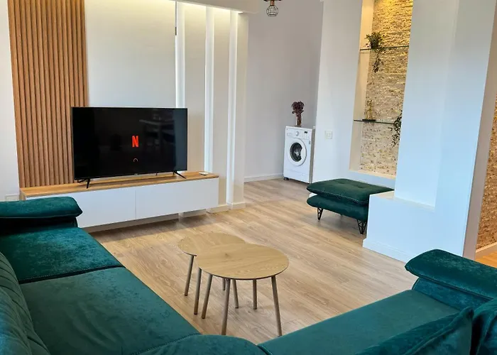 Lägenhet Urban Serenity Skyline Premium - Blloku *