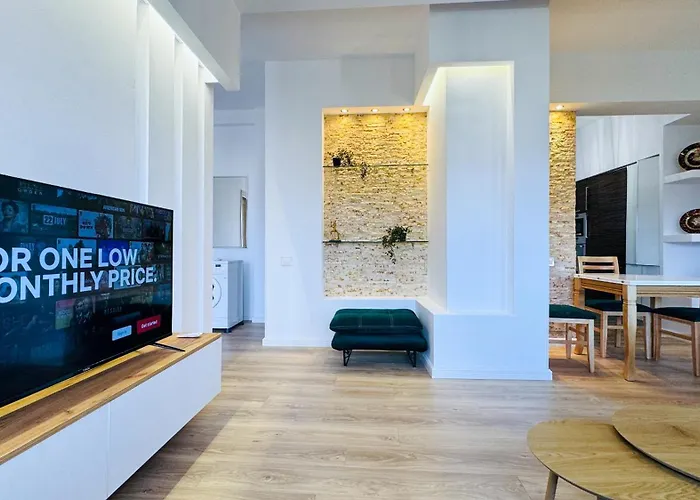 Urban Serenity Skyline Premium - Blloku Appartamento Tirana